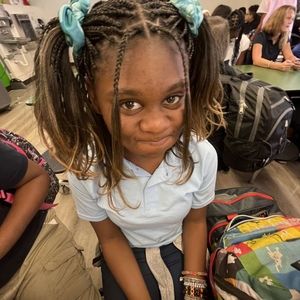 Meet your Posher, Montavia